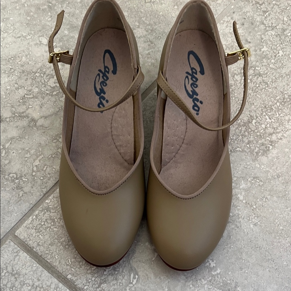 Capezio Women’s Tan Character Shoes